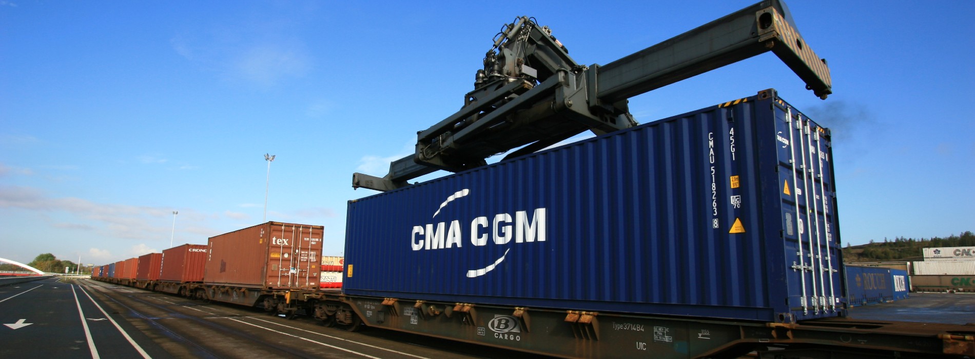 Supporting our customers decarbonization container CMA CGM